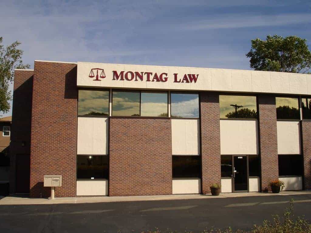 When To Hire A Car Accident Lawyer? Montag Law Office